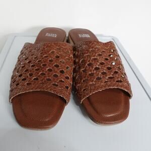 EUC Women's Sz. 8.5 Eileen Fisher Foie Woven Leather Slide Sandals Russet Brown